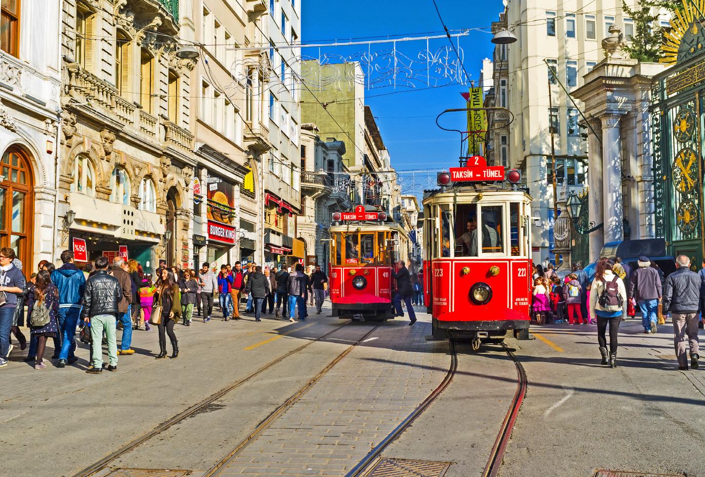 탁심 광장  Taksim Square