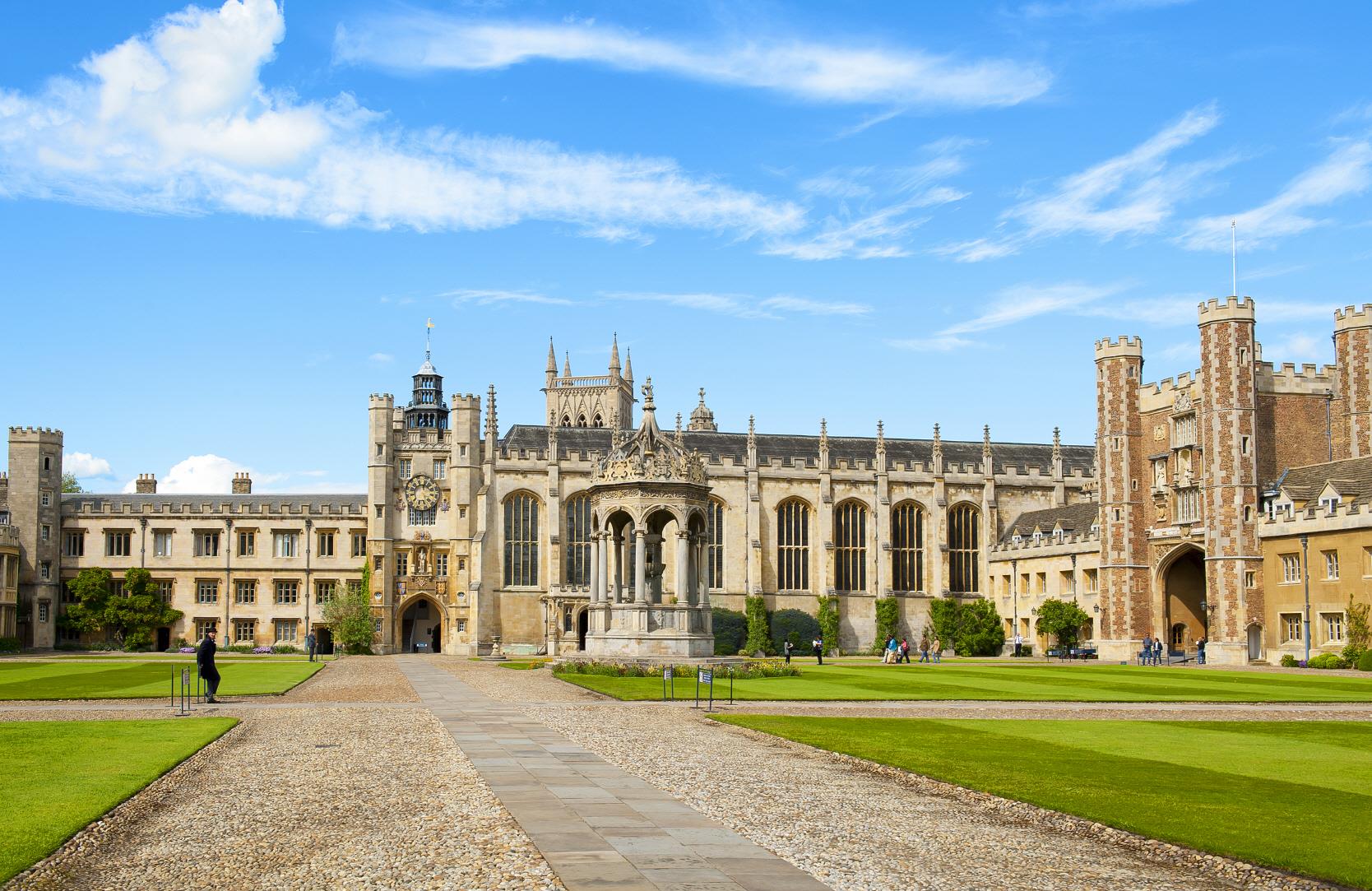 트리니티 칼리지  Trinity College