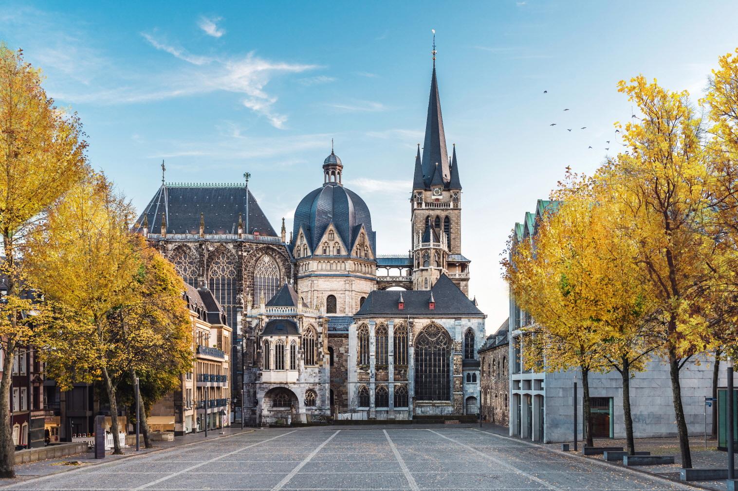 아헨 대성당 및 구시가지  Aachen
