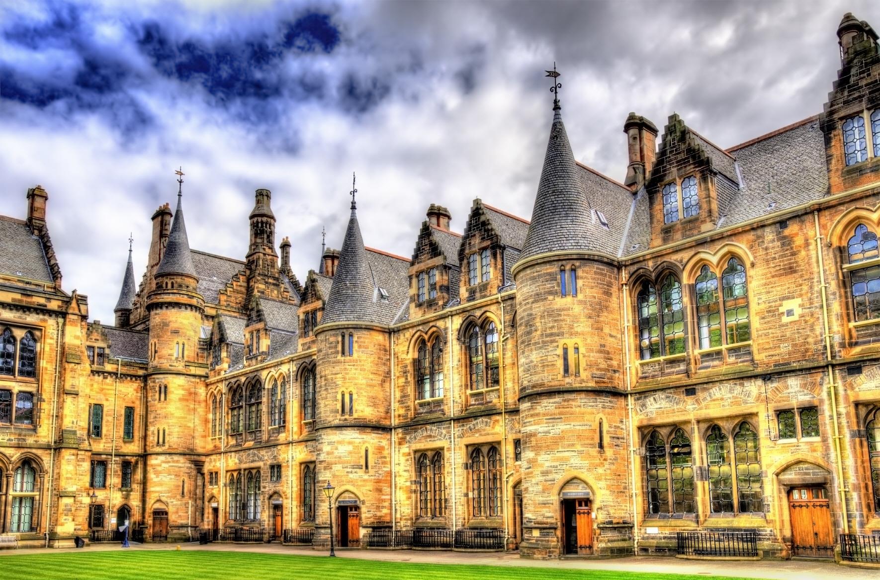 글래스고 대학  Glasgow University