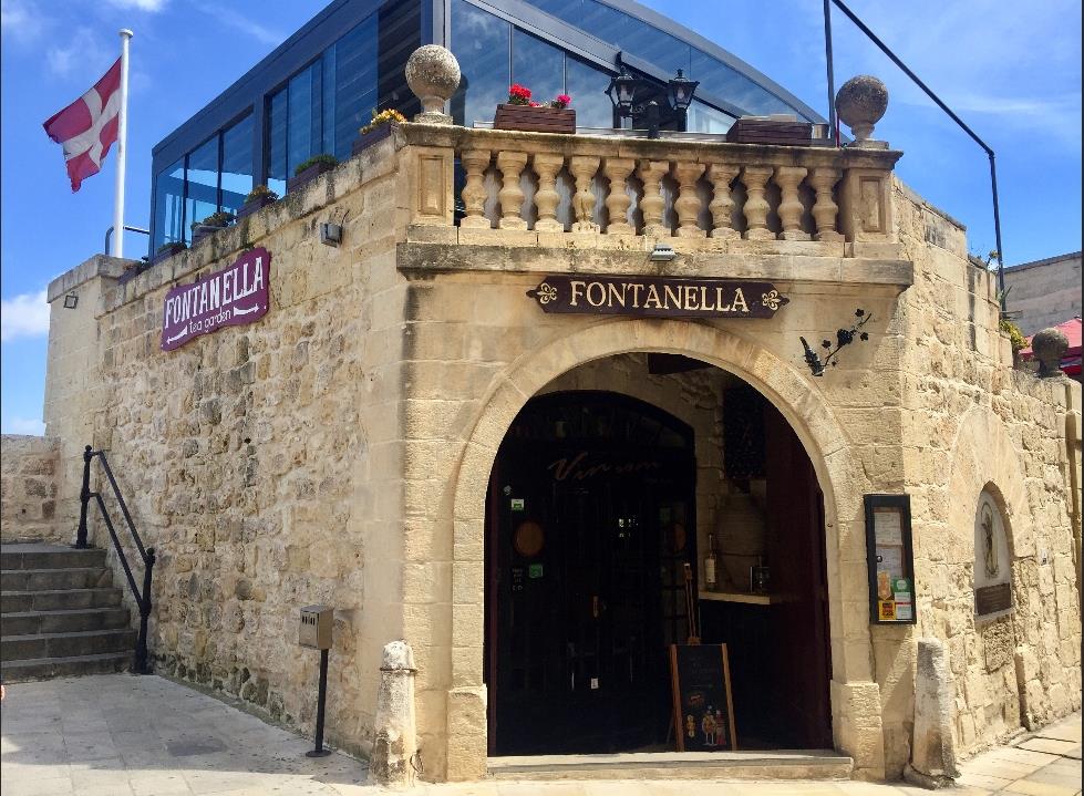 폰타넬라 카페  Fontanella Cafe