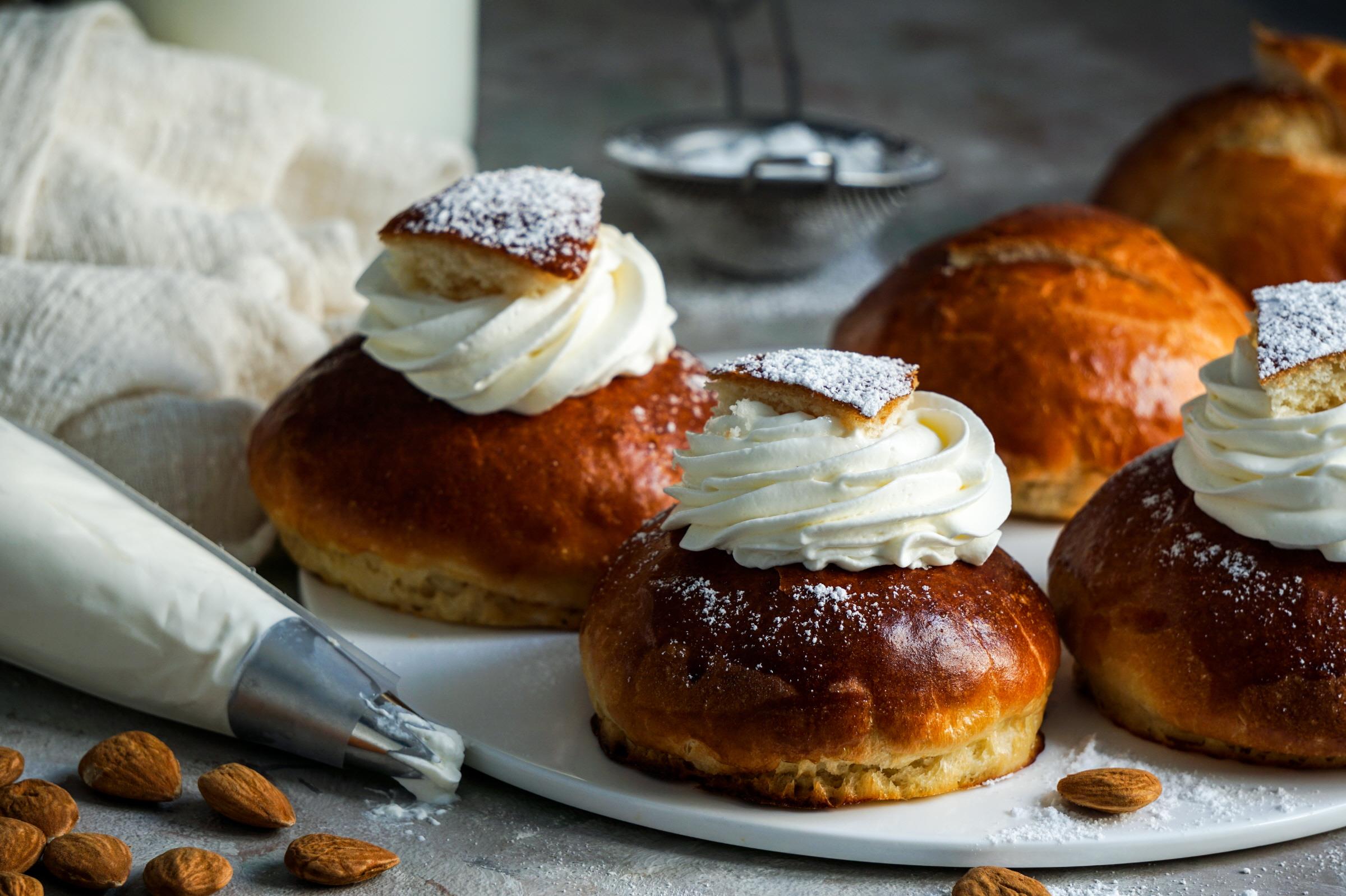 세믈라  Semla(Semlor)