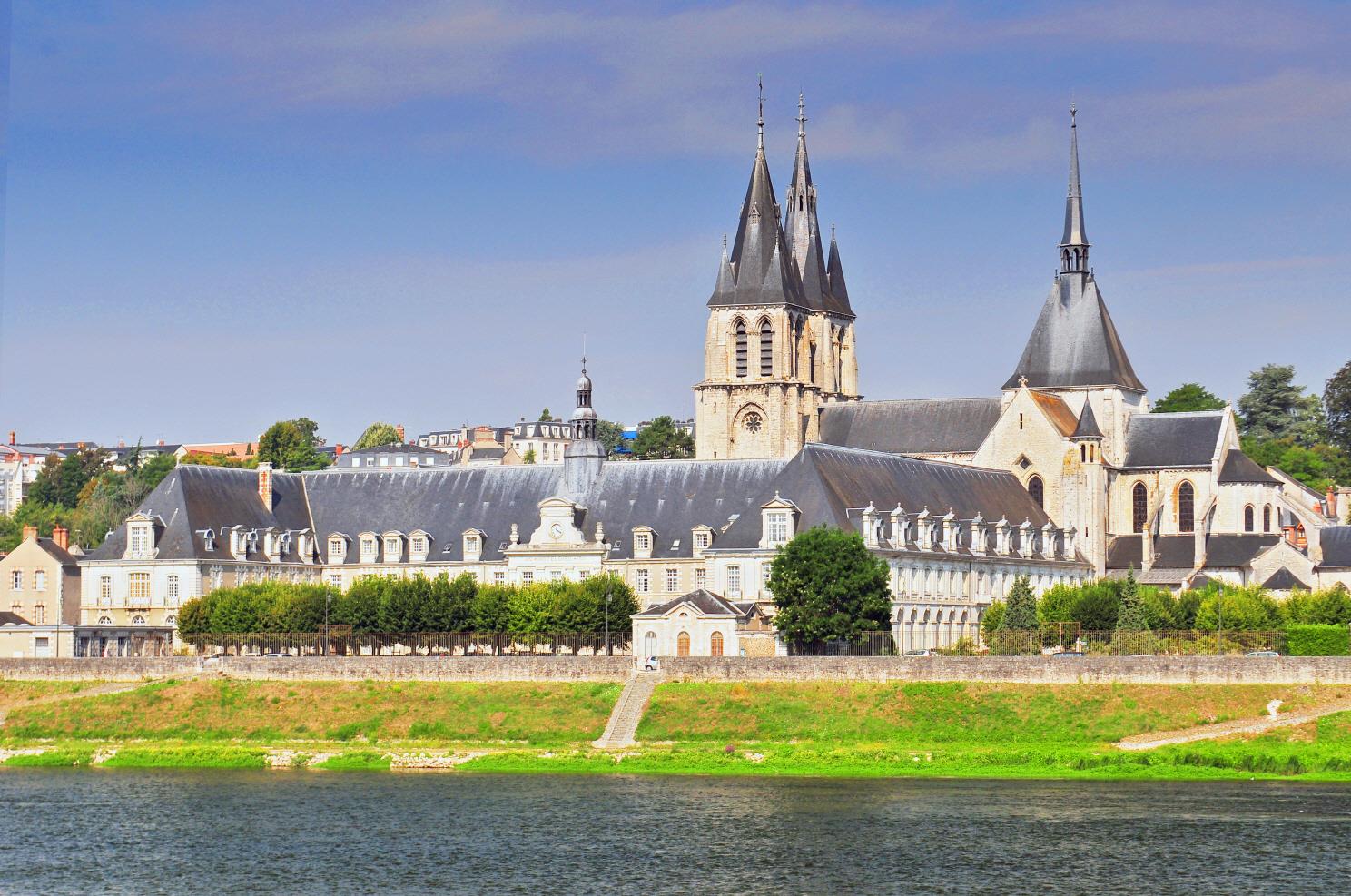 블루아 성  Chateau Royal de Blois