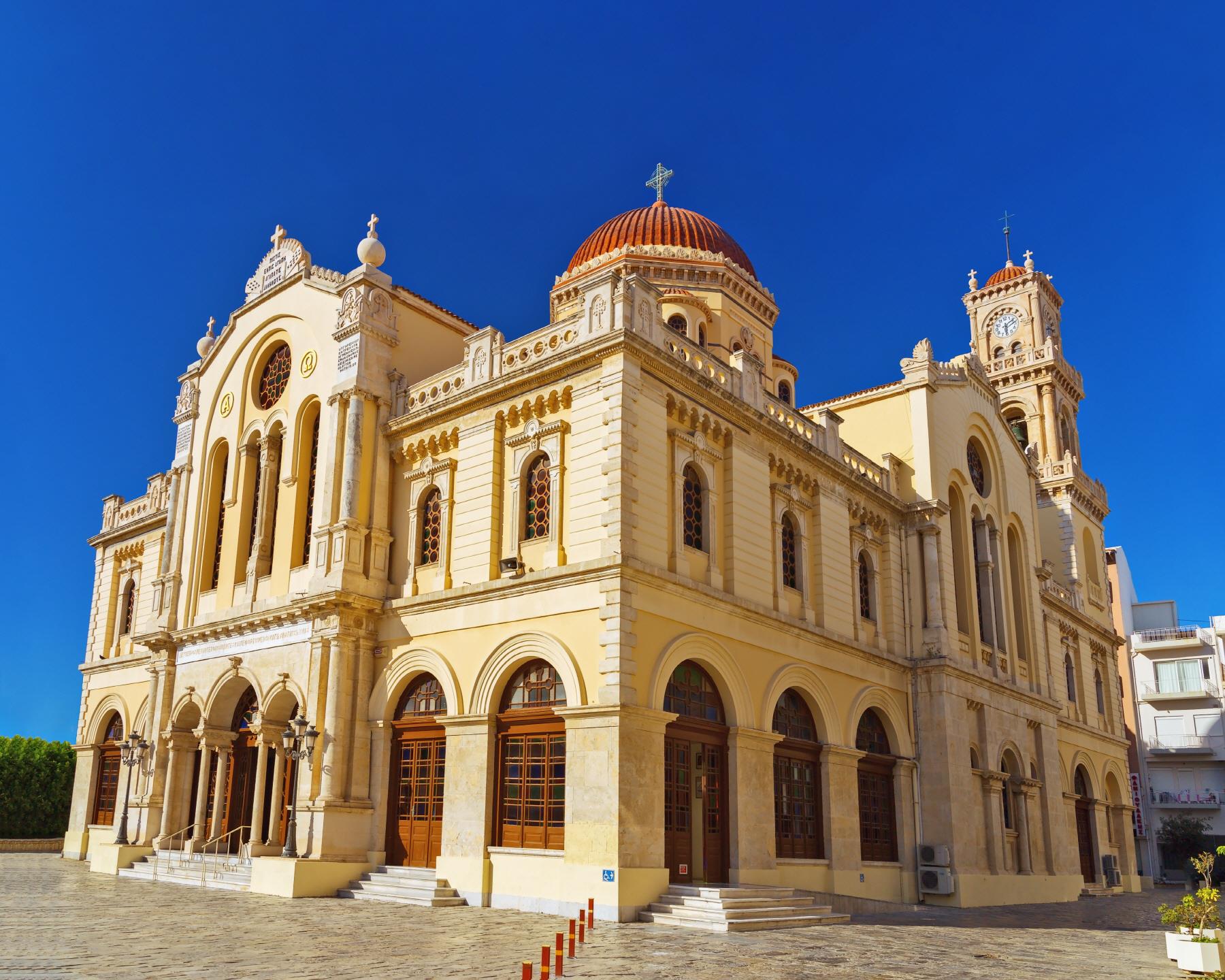 성 미나스 대성당  Agios Minas (Saint Minas) Cathedral