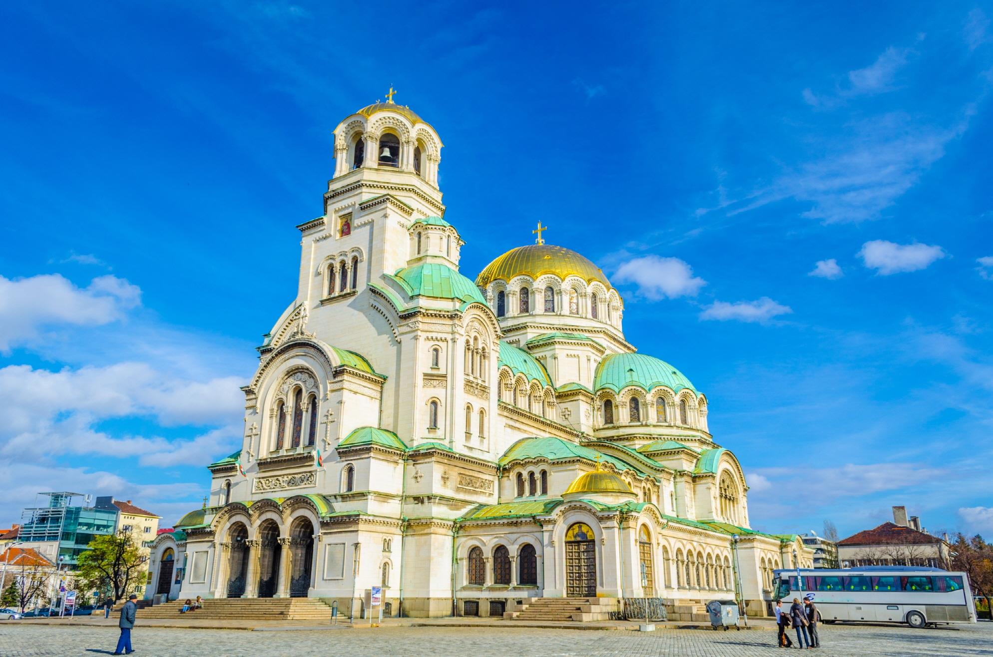 알렉산더 네프스키 교회  Alexander Nevsky Cathedral