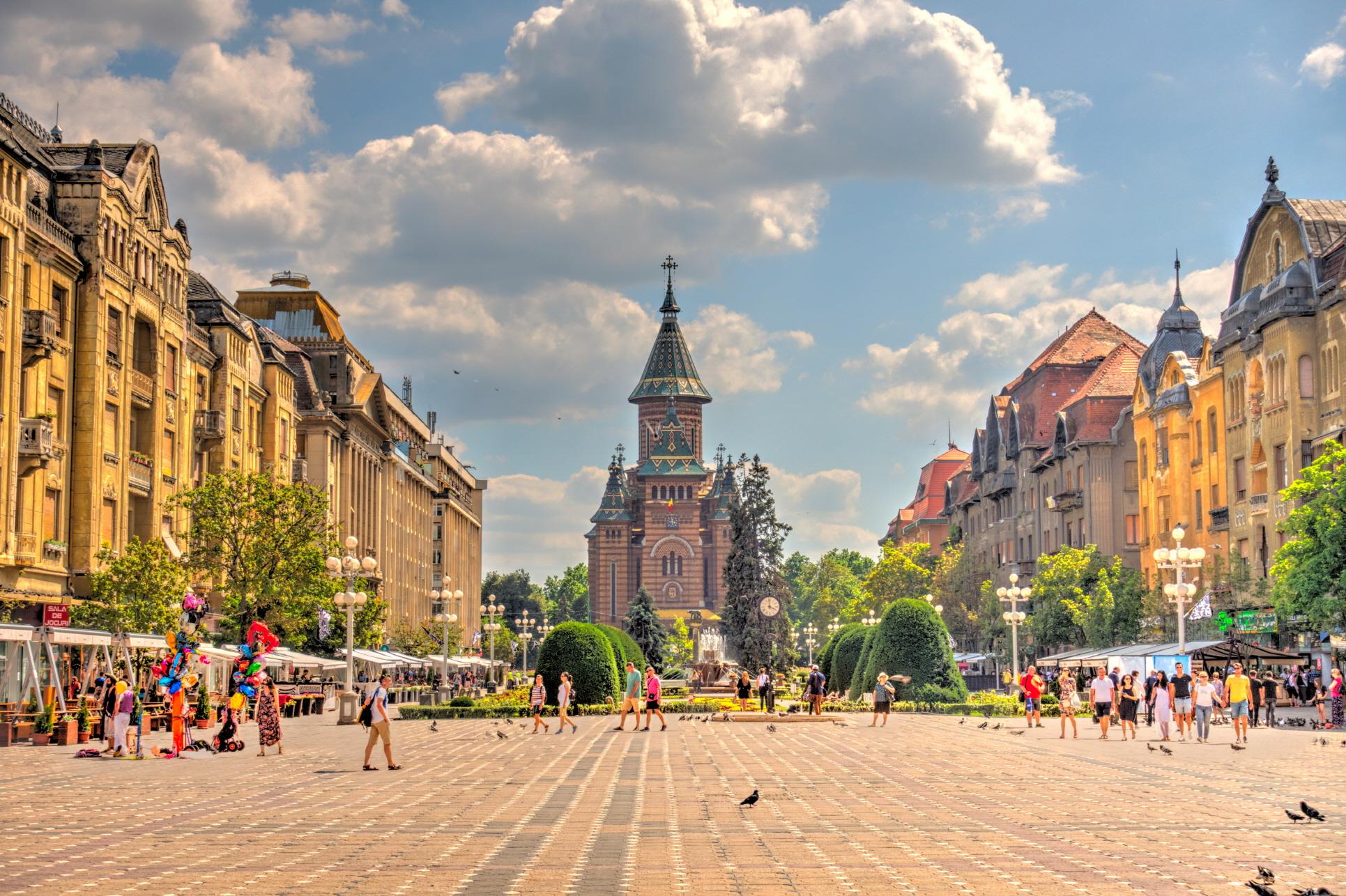 빅토리아 광장  Victoriei Square