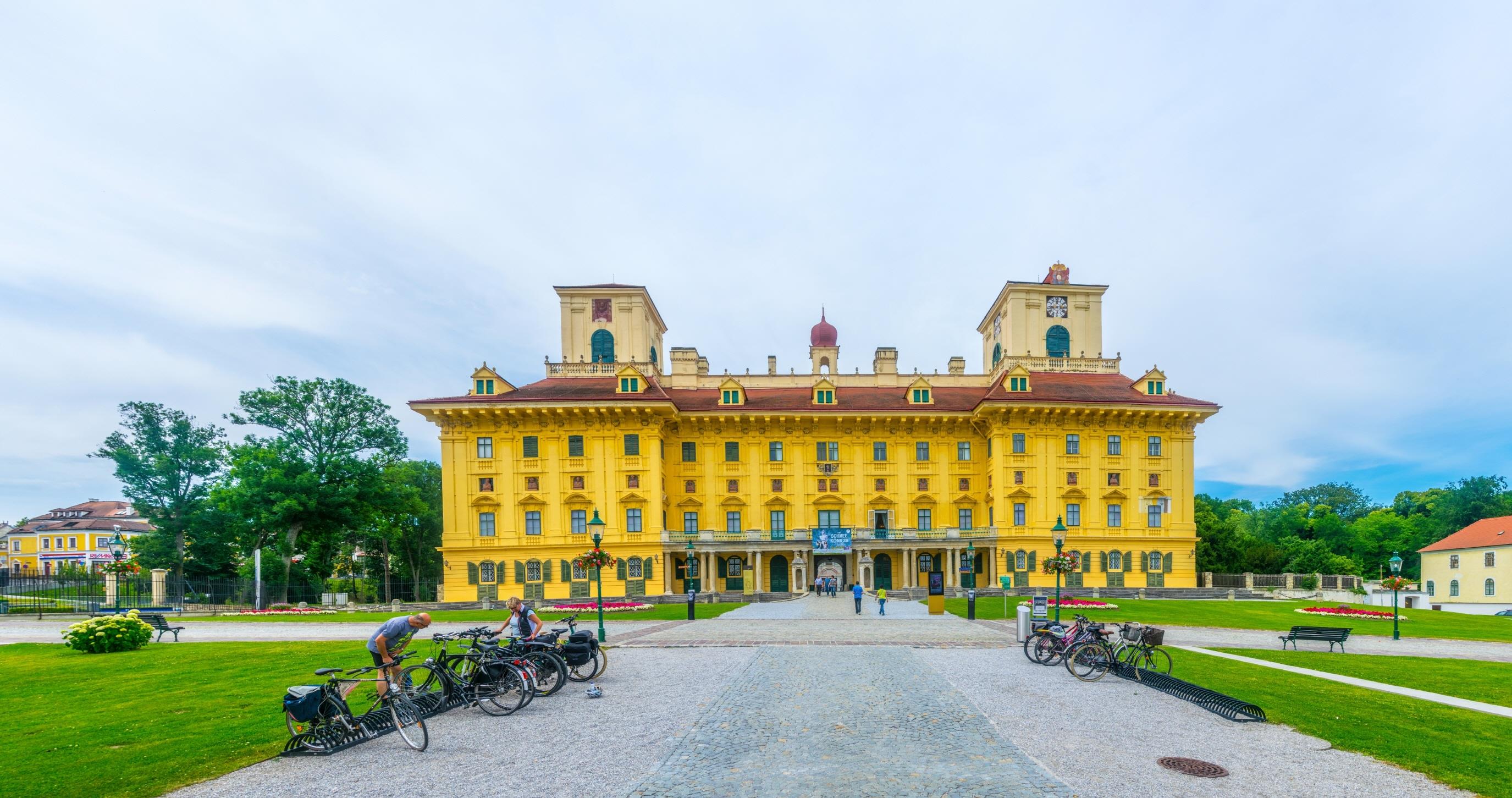 에스테르하지 궁전  Schloss Esterhazy