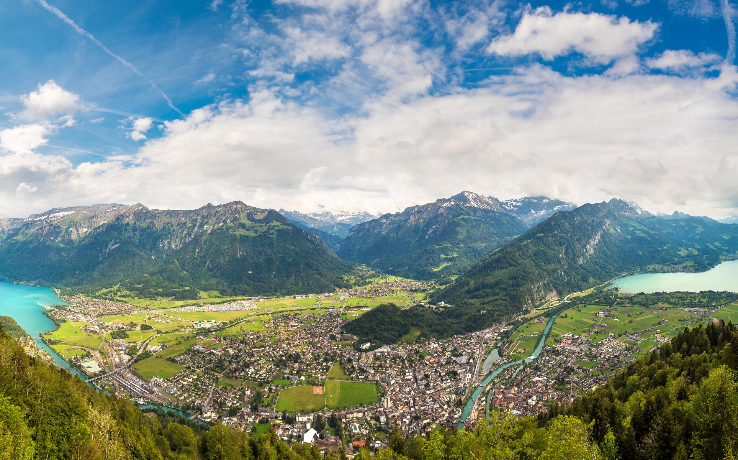 인터라켄 시내  INTERLAKEN