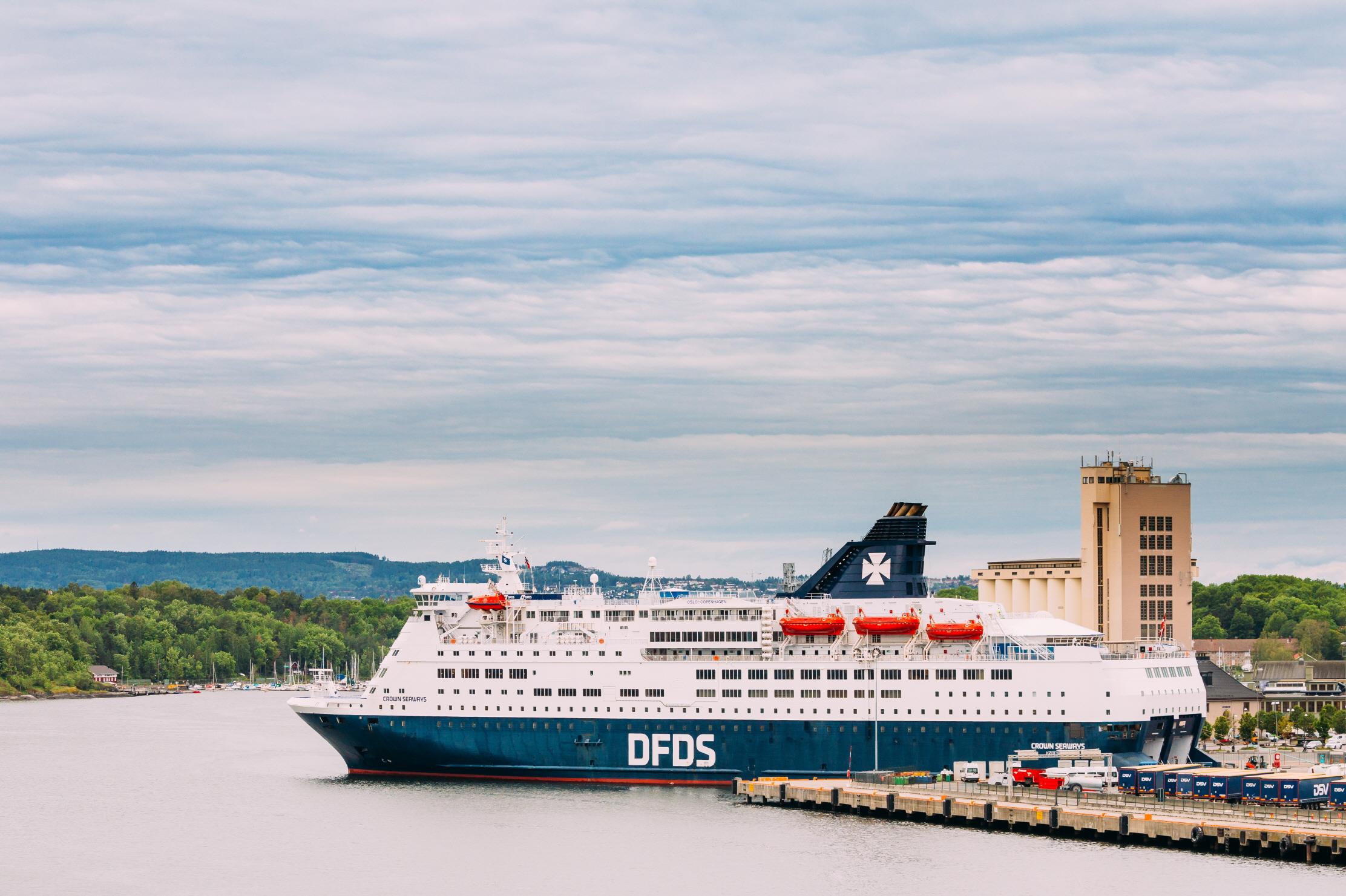 DFDS  DFDS