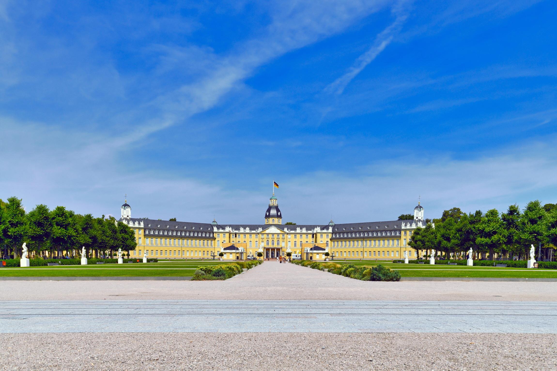 칼스루에 궁전  Karlsruhe Palace