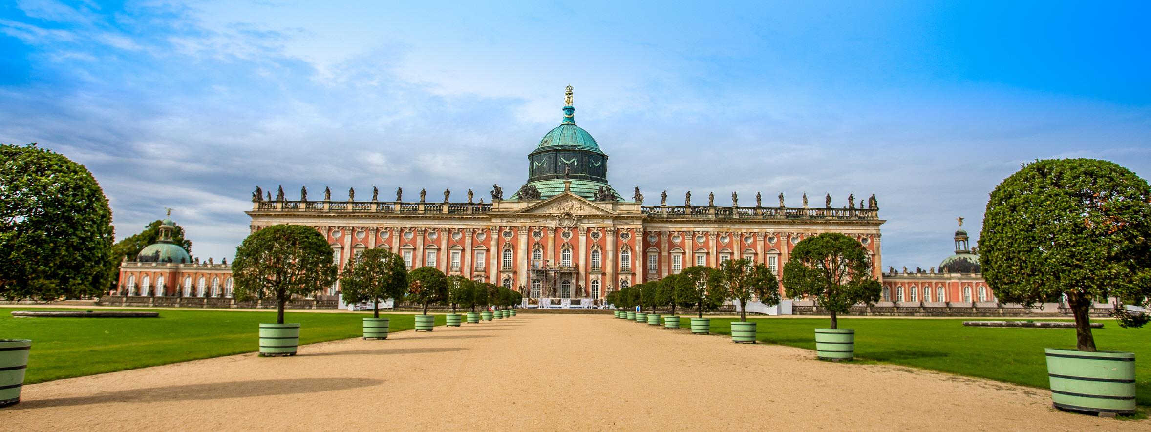 상수시 신궁전  Neues Palais in Sanssouci park