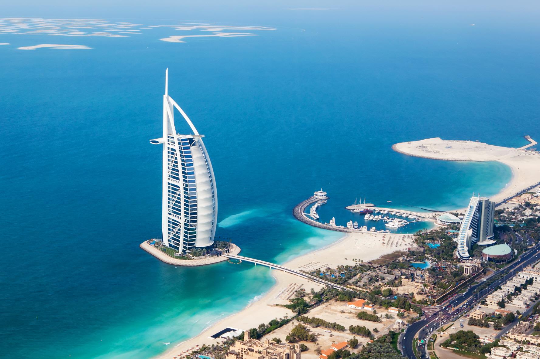 버즈 알 아랍 호텔  Burj Al Arab