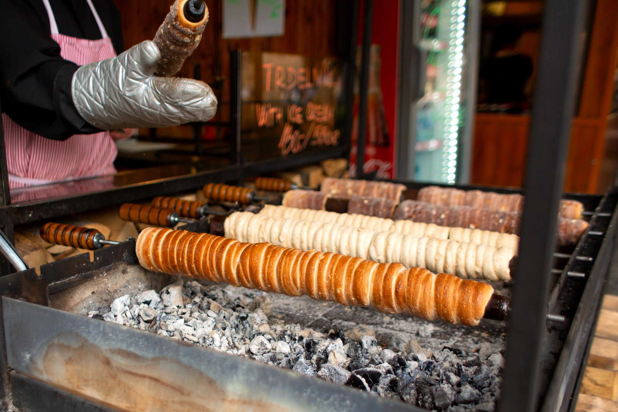 뜨르들로  Trdelnik