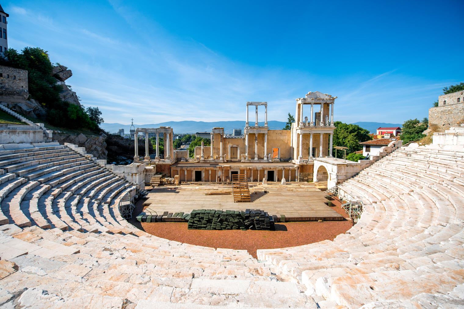 로마 원형극장  Roman Amphitheatre