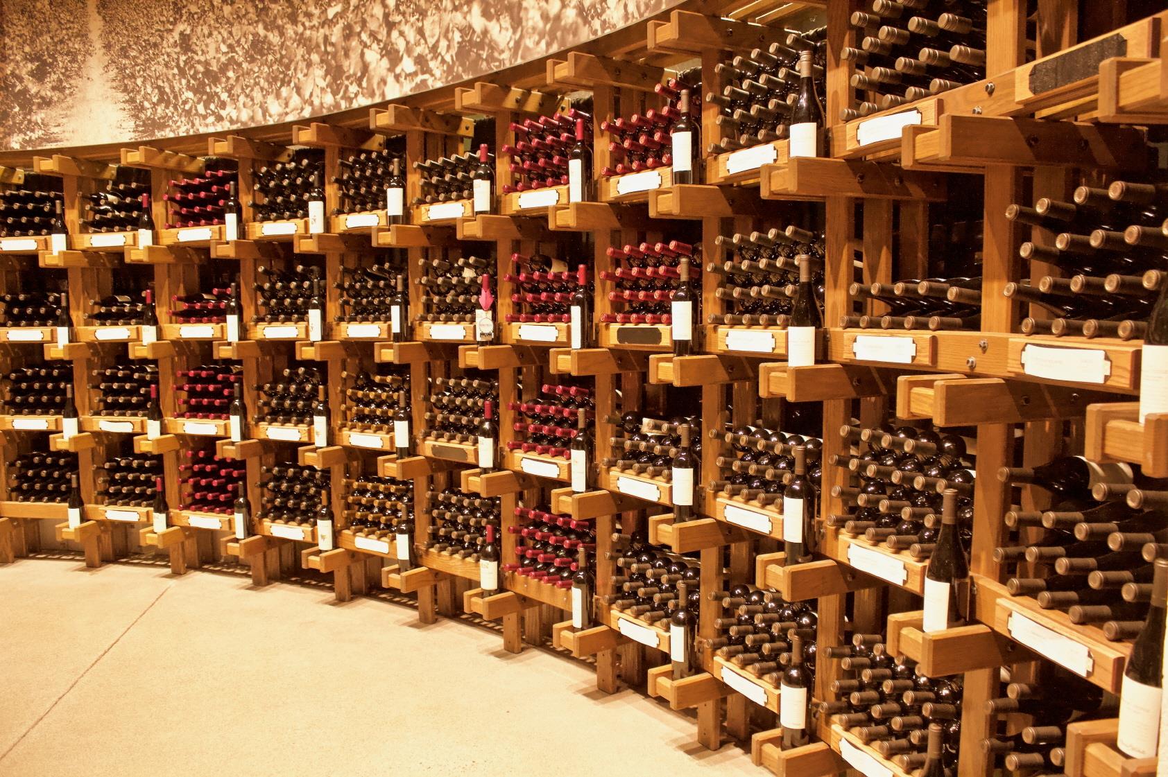 파리 와인 샵  Cave(wine shop)