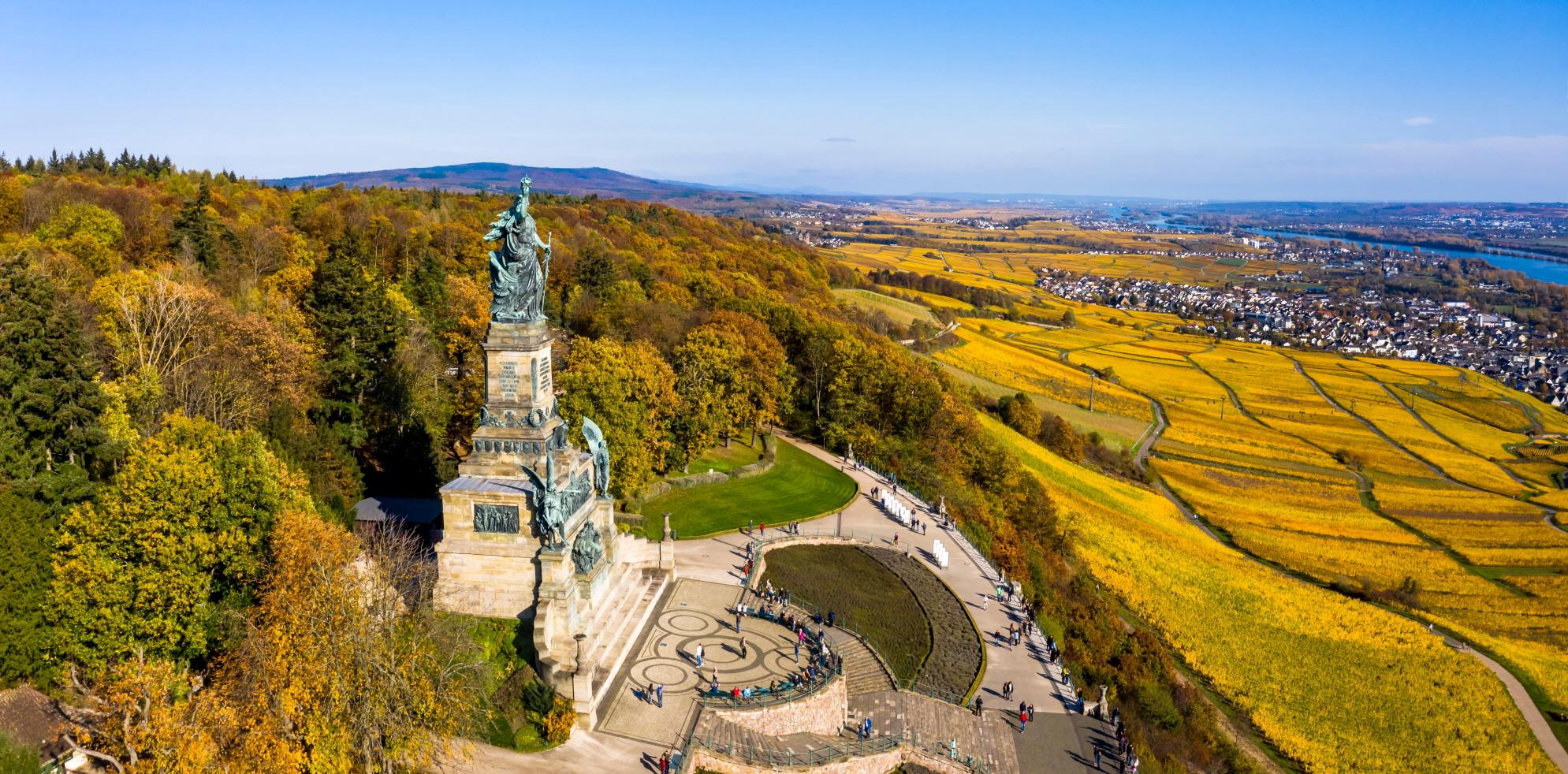 니더발트 언덕  Niederwald Monument