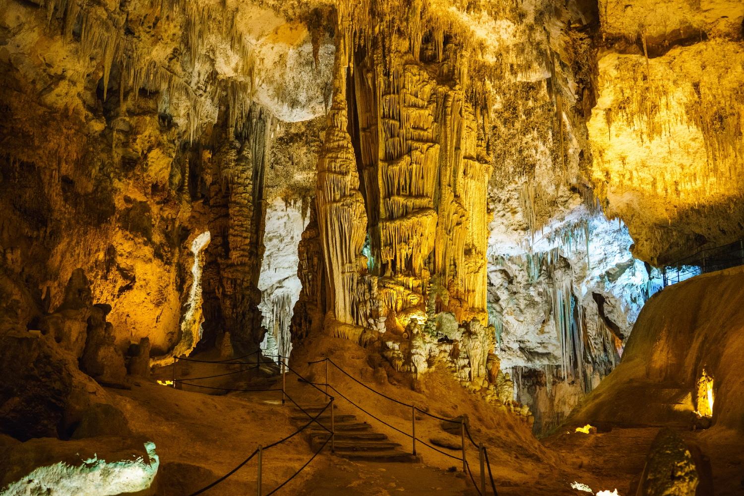 넵튠 동굴  Grotto di Neptune