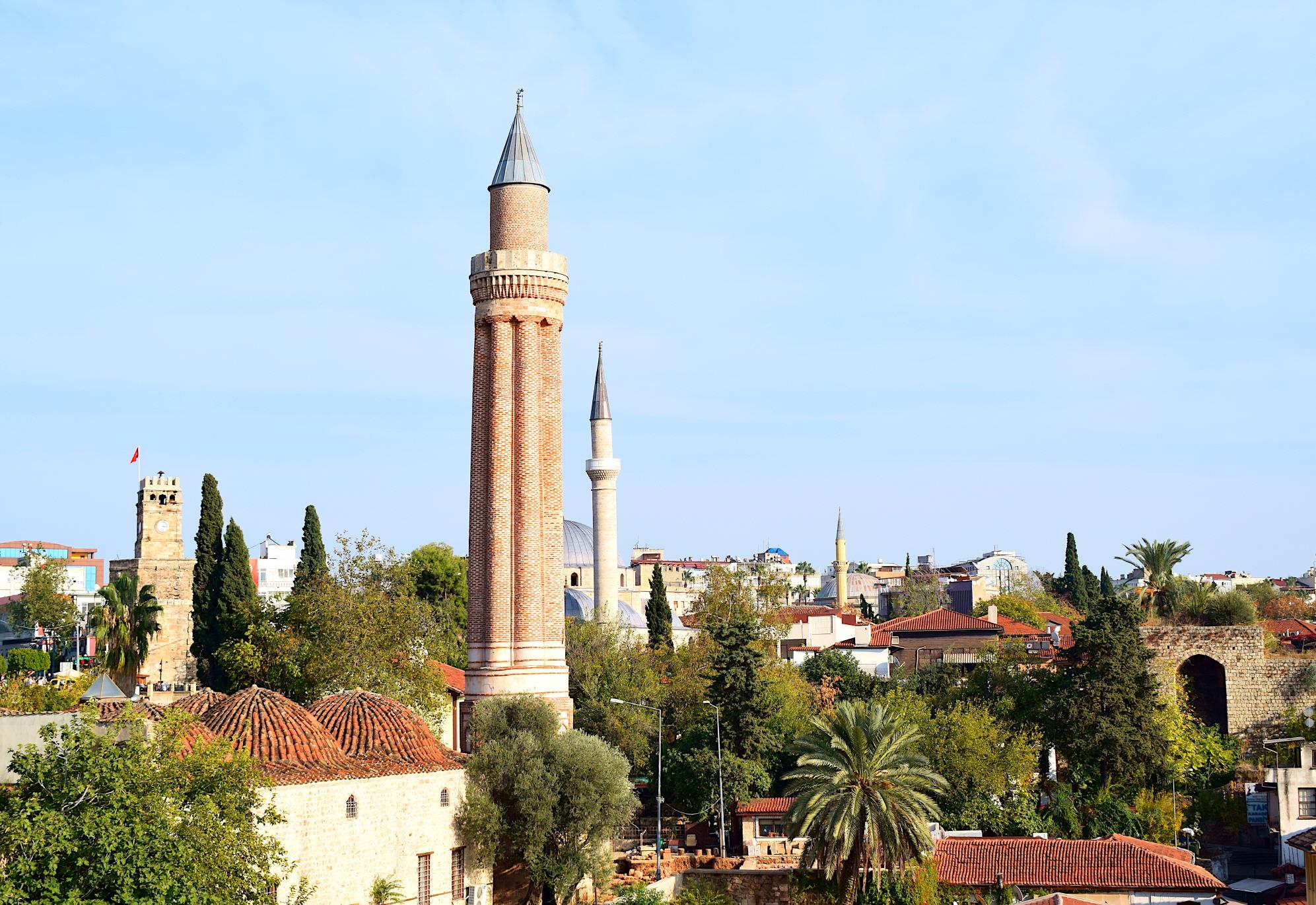 이블리 미나레  Yivli Minare