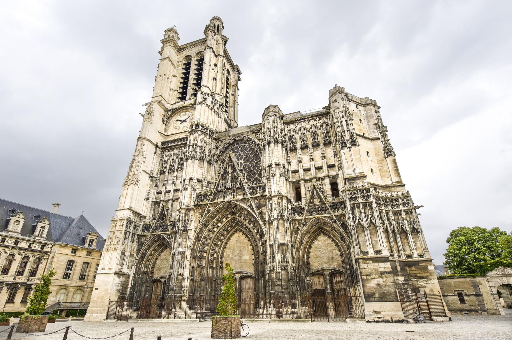 트루와 대성당  Troyes cathedral