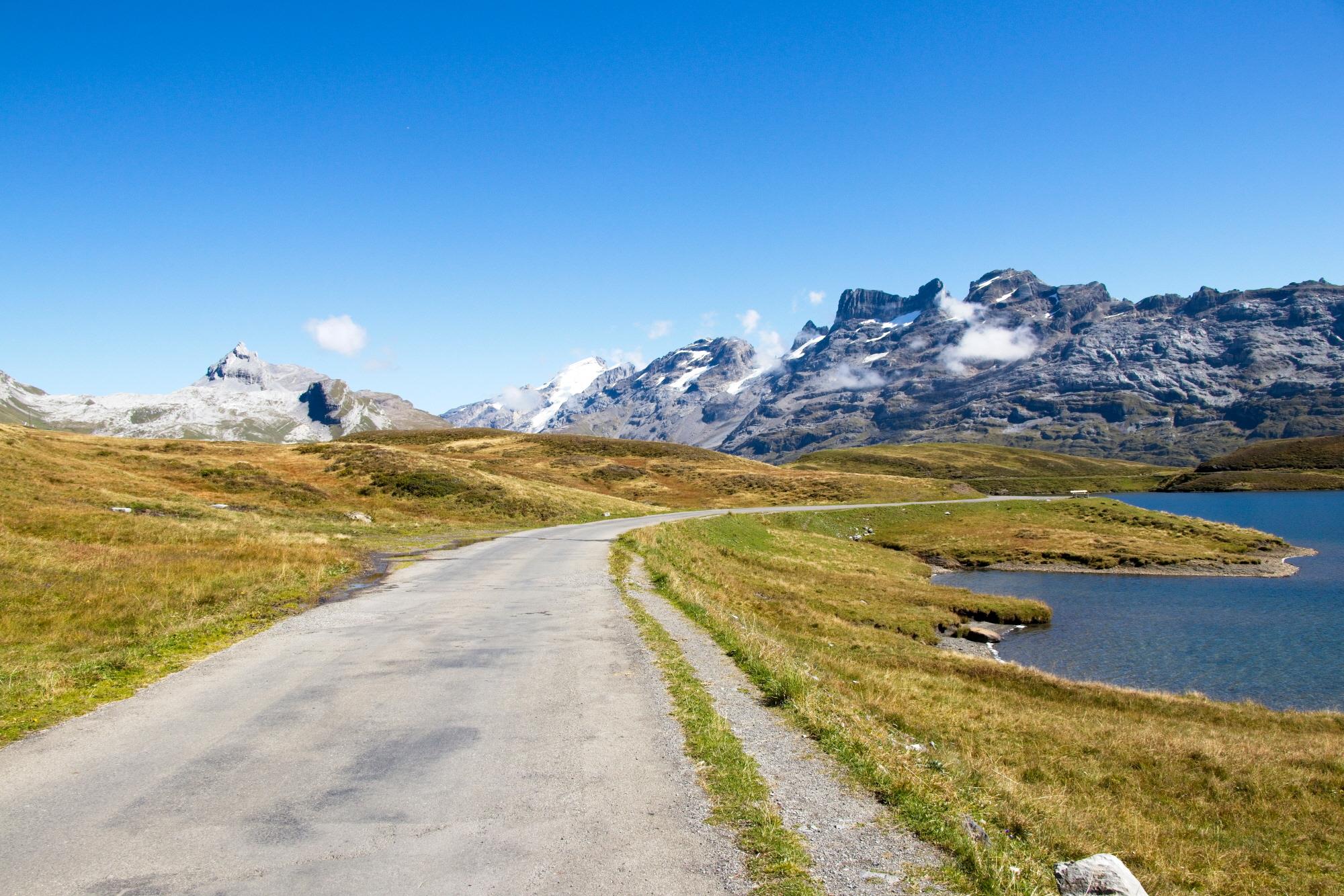 멜히제 트레킹  Melchsee trekking