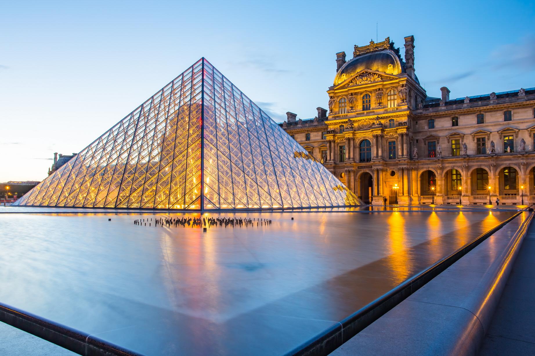 루브르 박물관  Louvre Museum