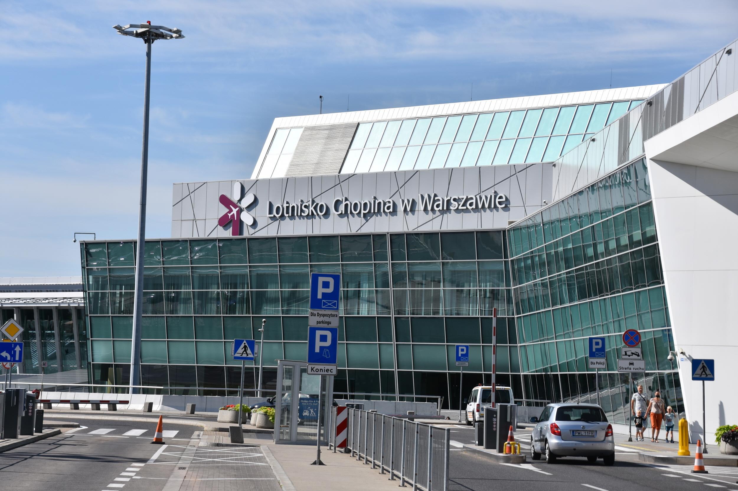 인천공항 출국 - 바르샤바공항 입국  Warsaw Chopin International Airport