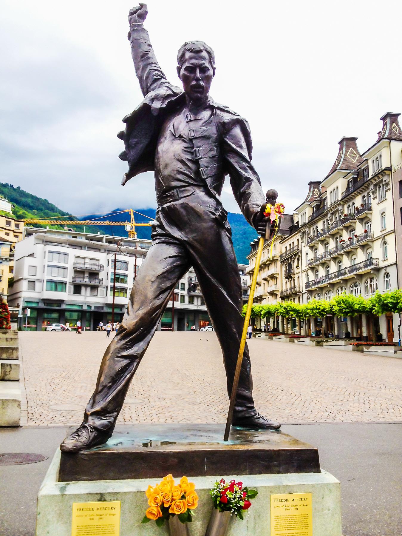 프레디머큐리 동상  Freddie Mercury Statue