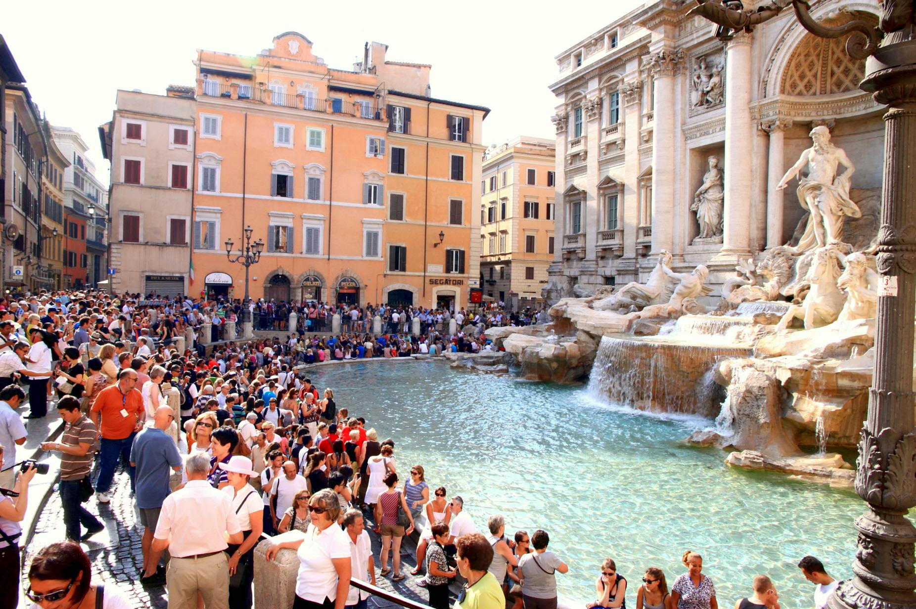 트레비 분수  Fontana di Trevi