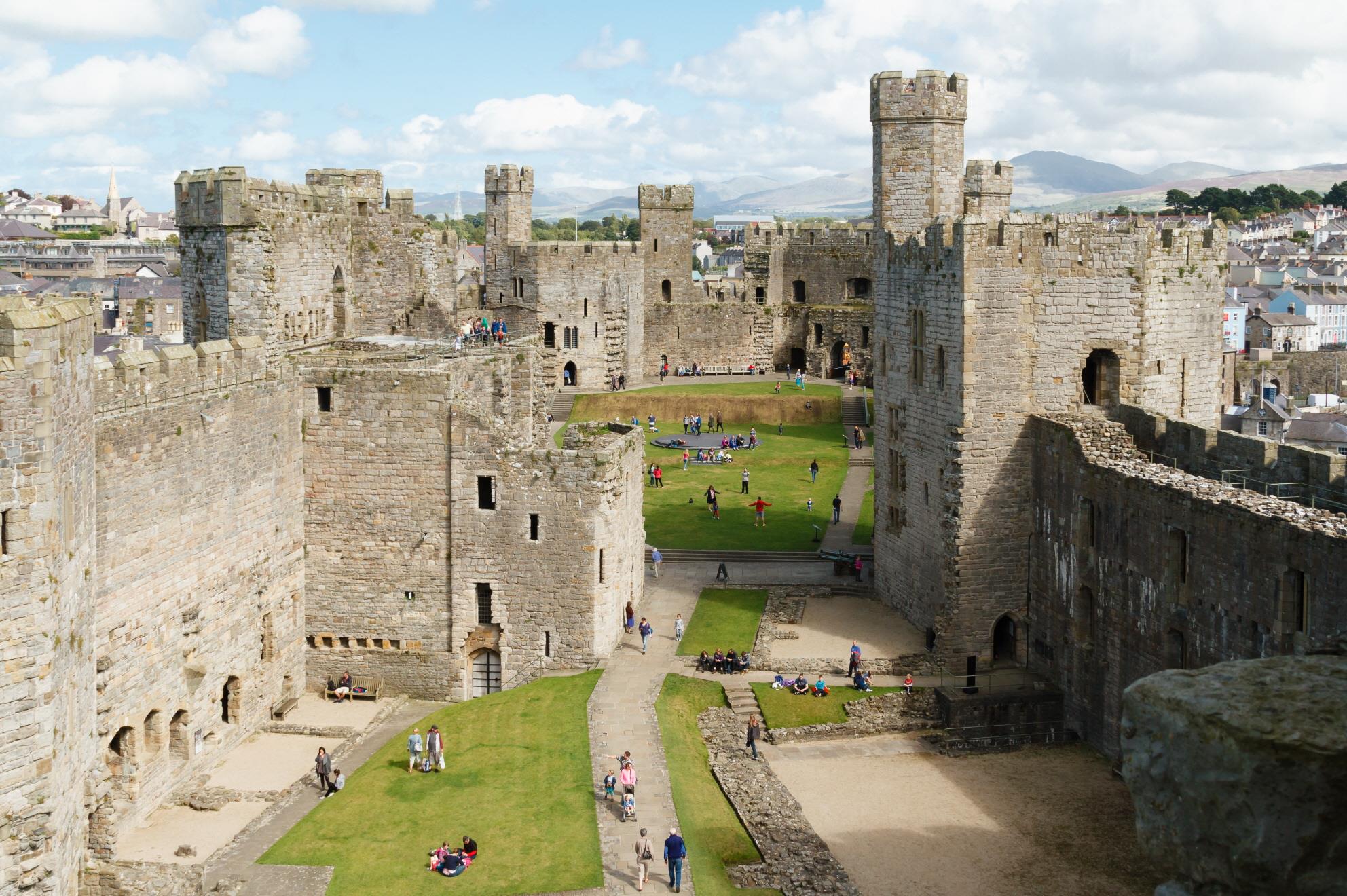 카나번 성  Caernarfon Castle