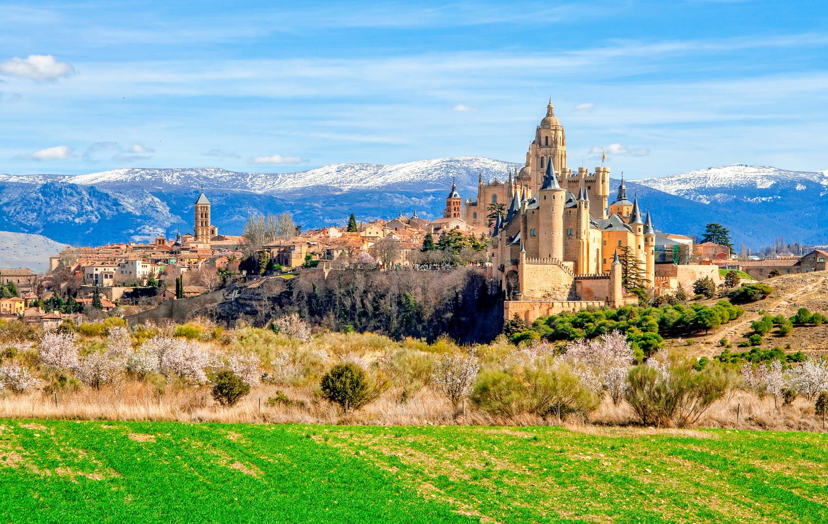 세고비아 시내  Segovia