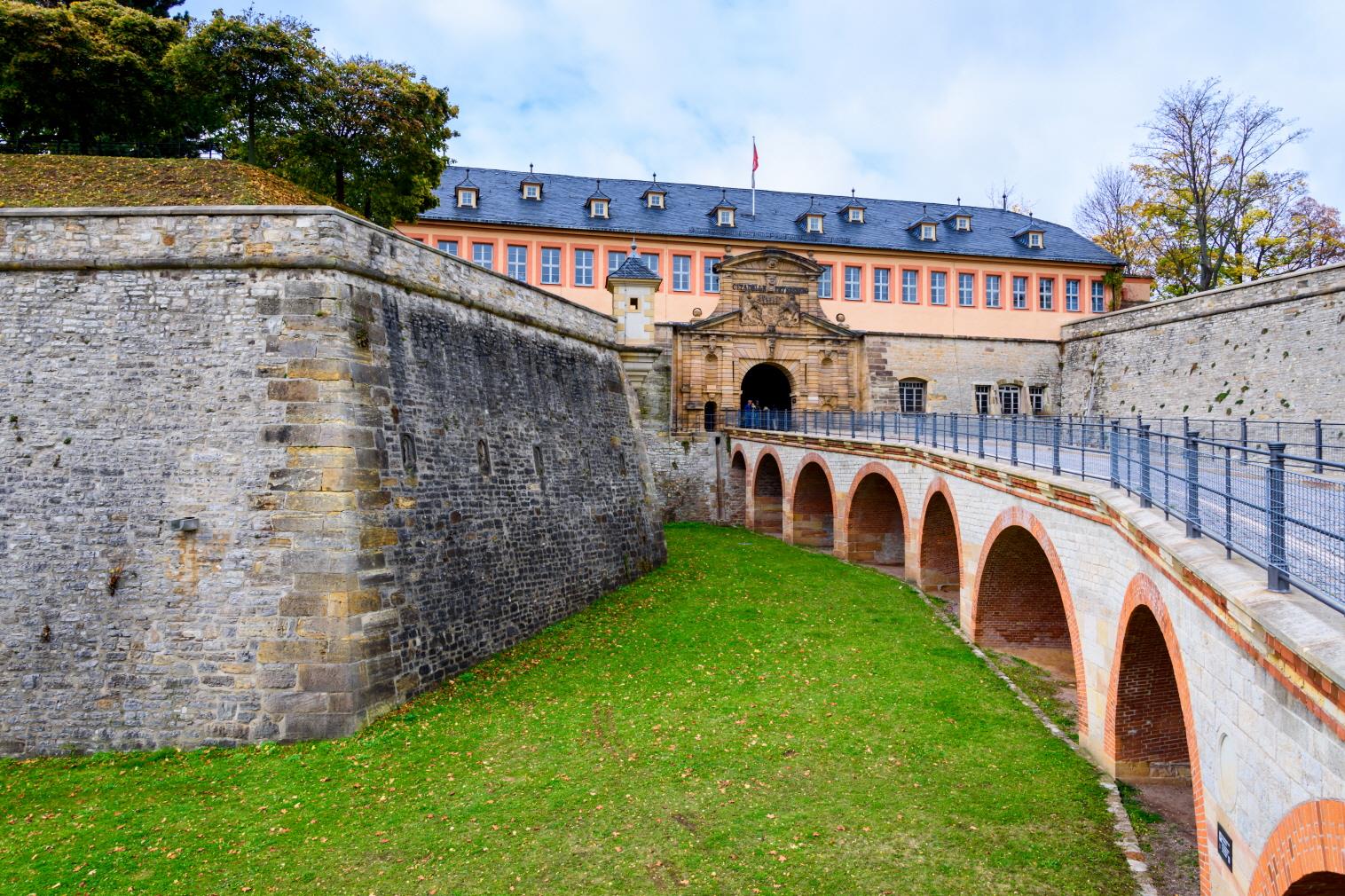 페테르스베르크 요새  Fortress Petersberg