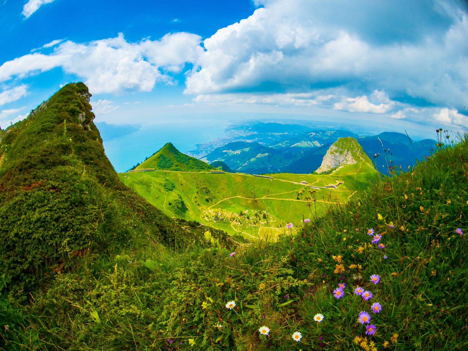 로셰드나이 트레킹  Rochers de Naye trekking