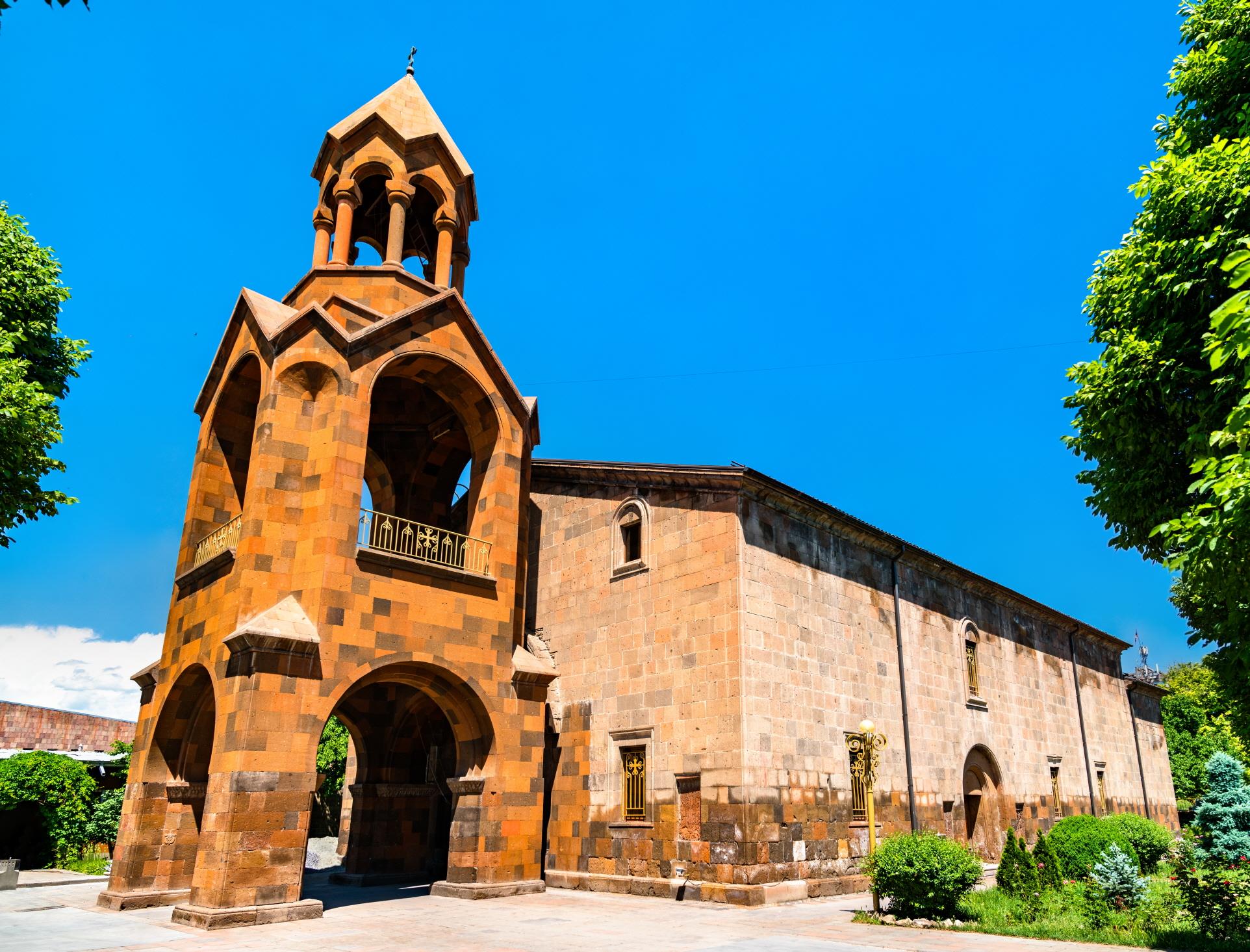 예치미아진 대성당  Echmiadzin Cathedral