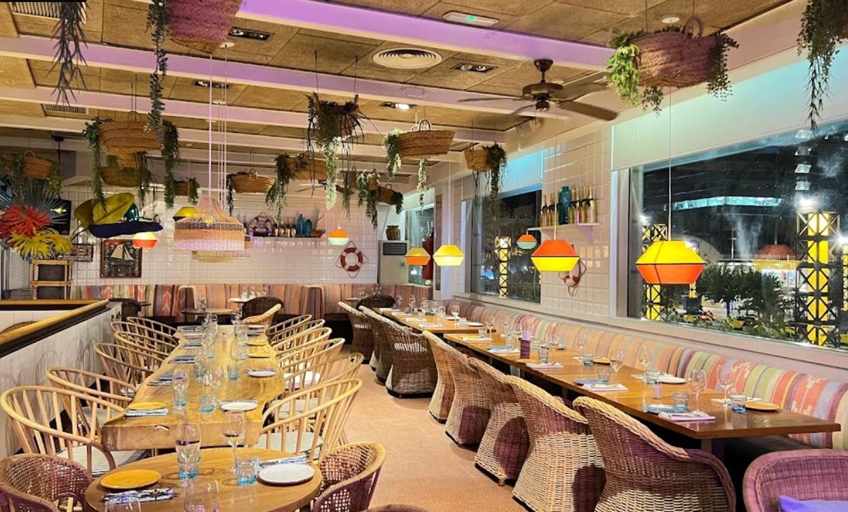 마리나 베이 레스토랑  Marina Bay Barcelona