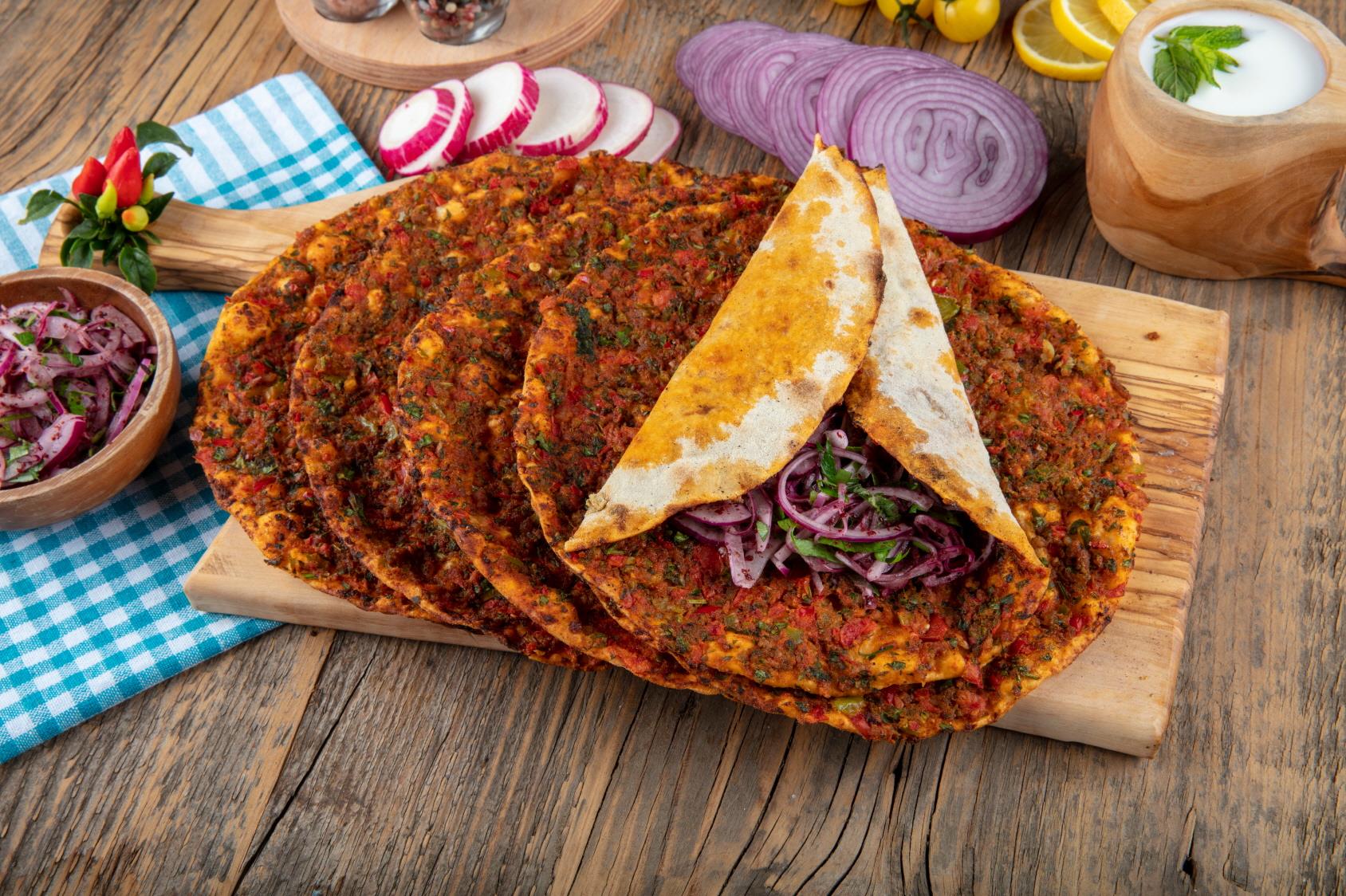 라흐마준  Lahmacun