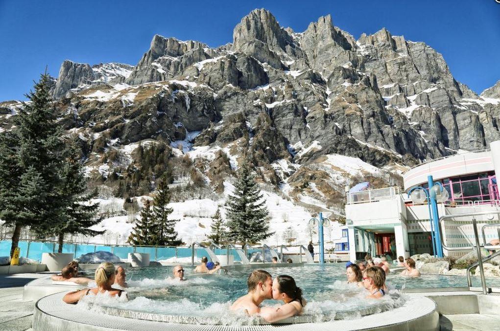 로이커바트 테르메  Leukerbad Therme