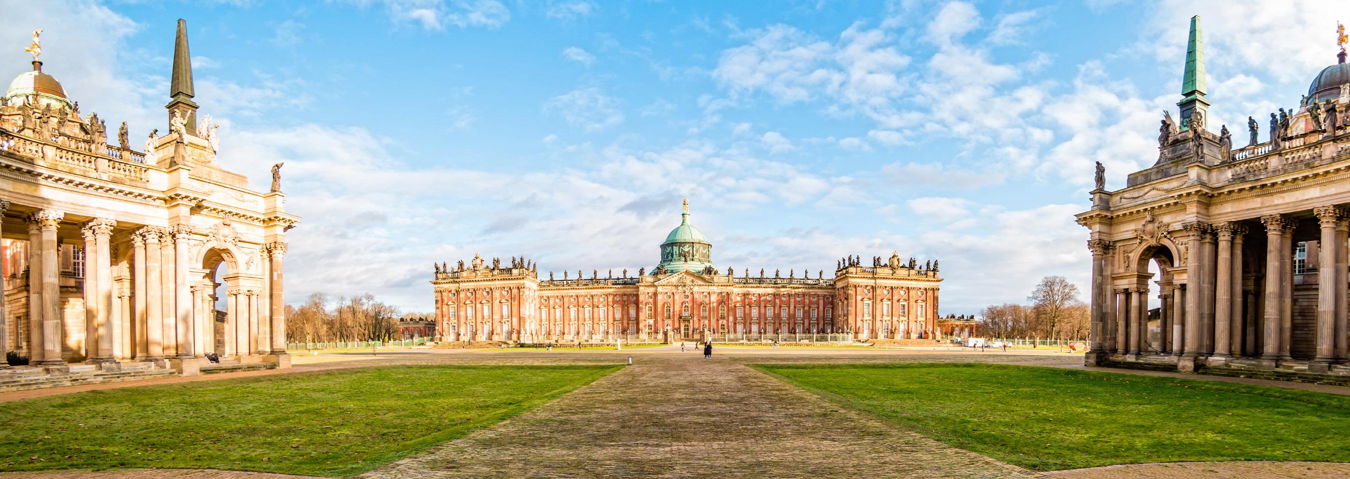 상수시 신궁전  Neues Palais in Sanssouci park