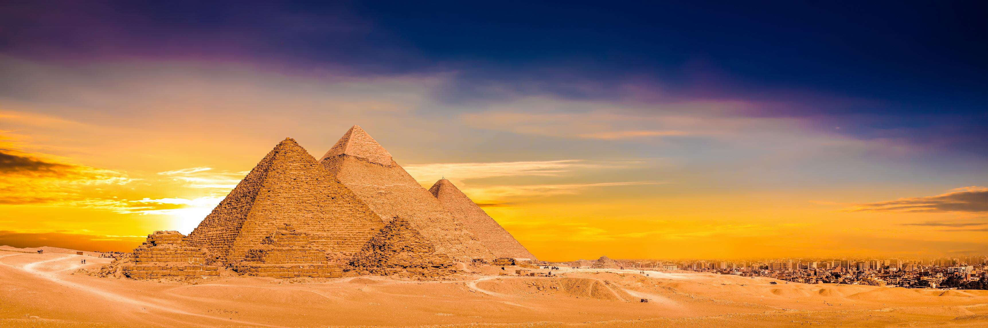 기자 피라미드  Giza Pyramid
