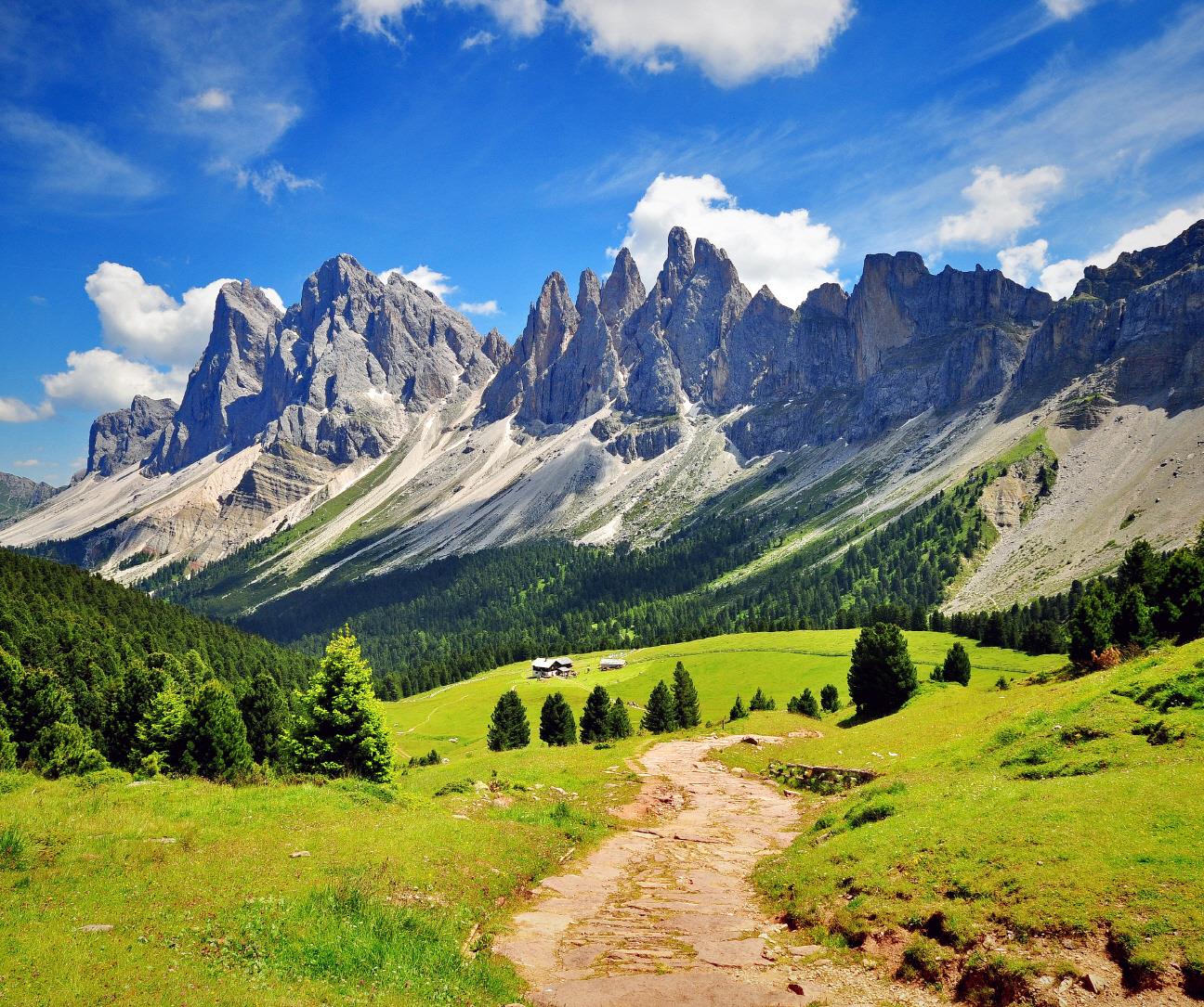 산타 마달레나 트레킹  Santa Maddalena trekking