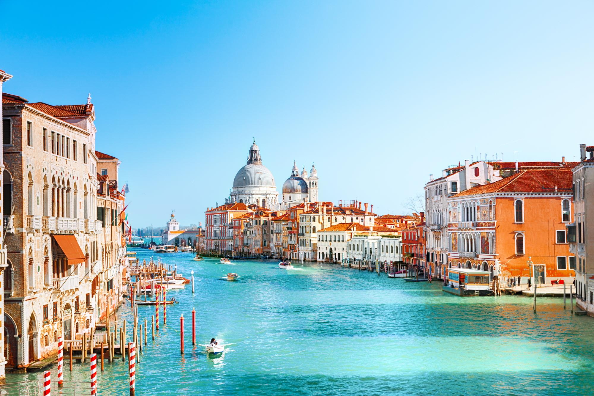 산타 마리아 델라 살루테 성당  Basilica di Santa Maria della Salute