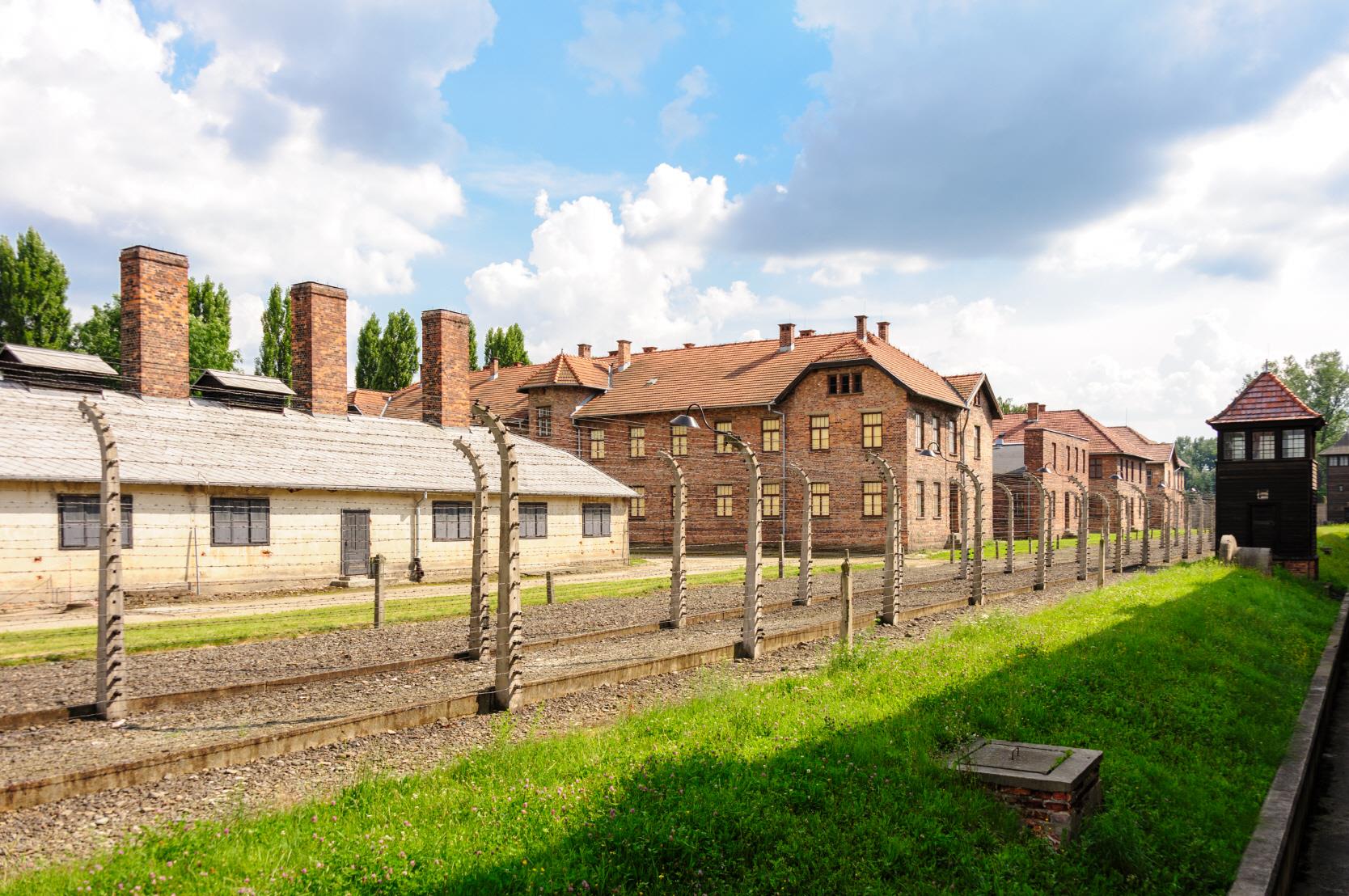 아우슈비츠 수용소  Auschwitz concentration camp