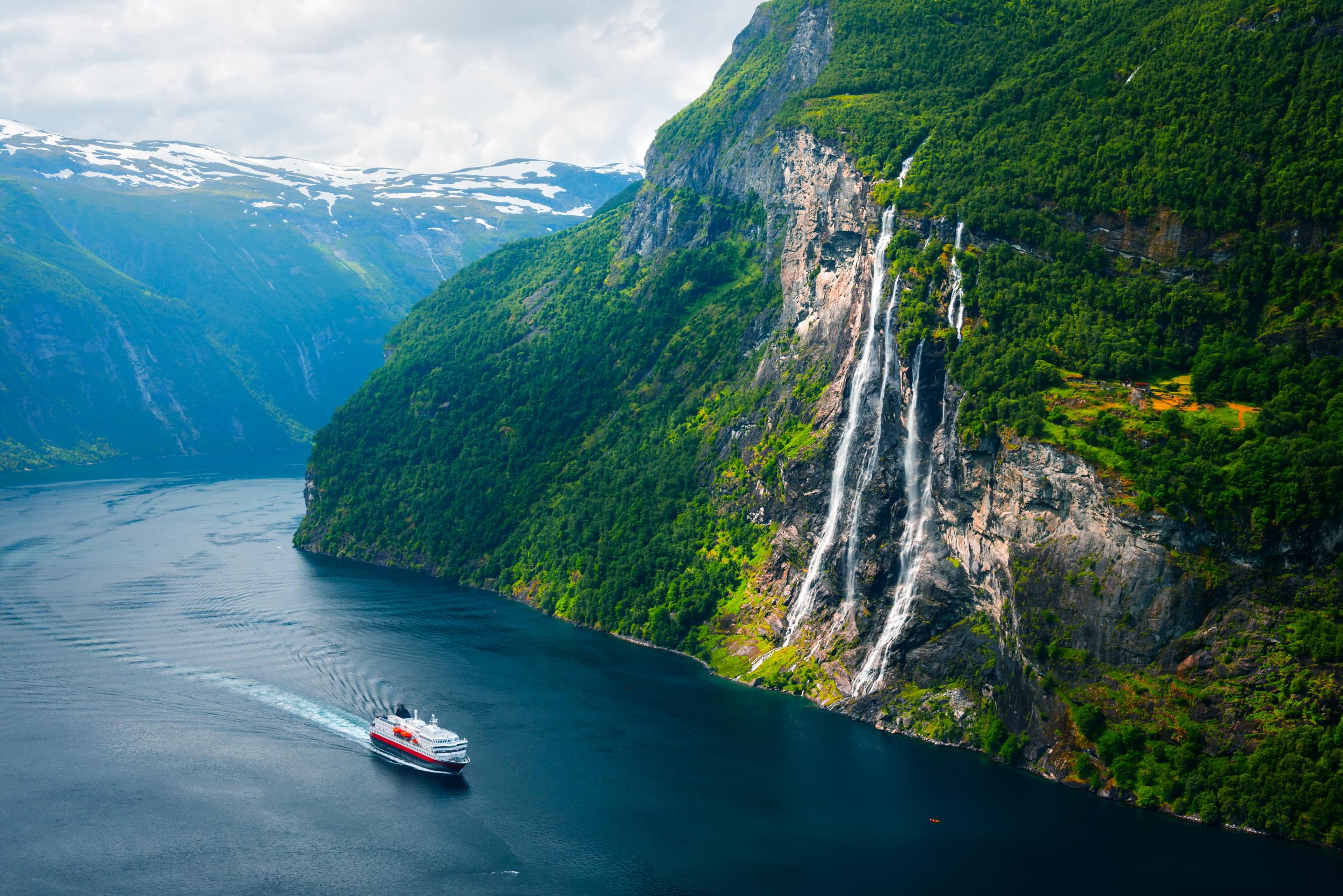 게이랑에르 피요르드  Geirangerfjord