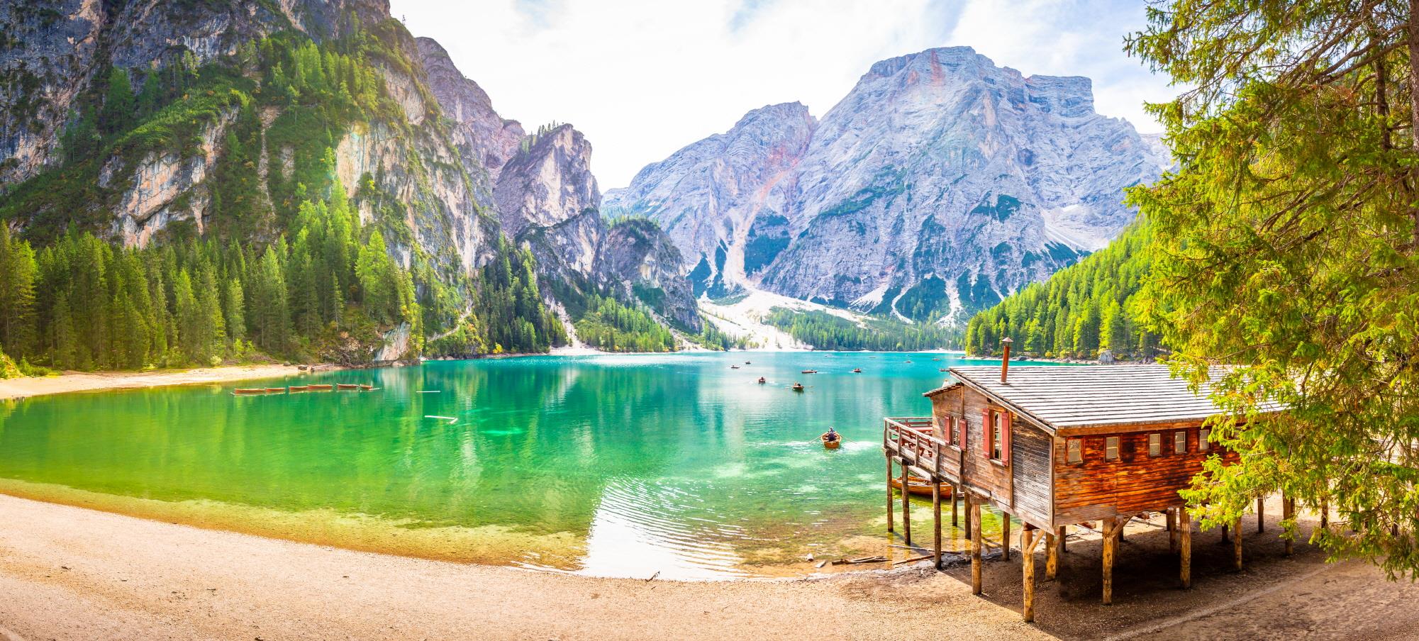 브레이 호수  Braies Lake