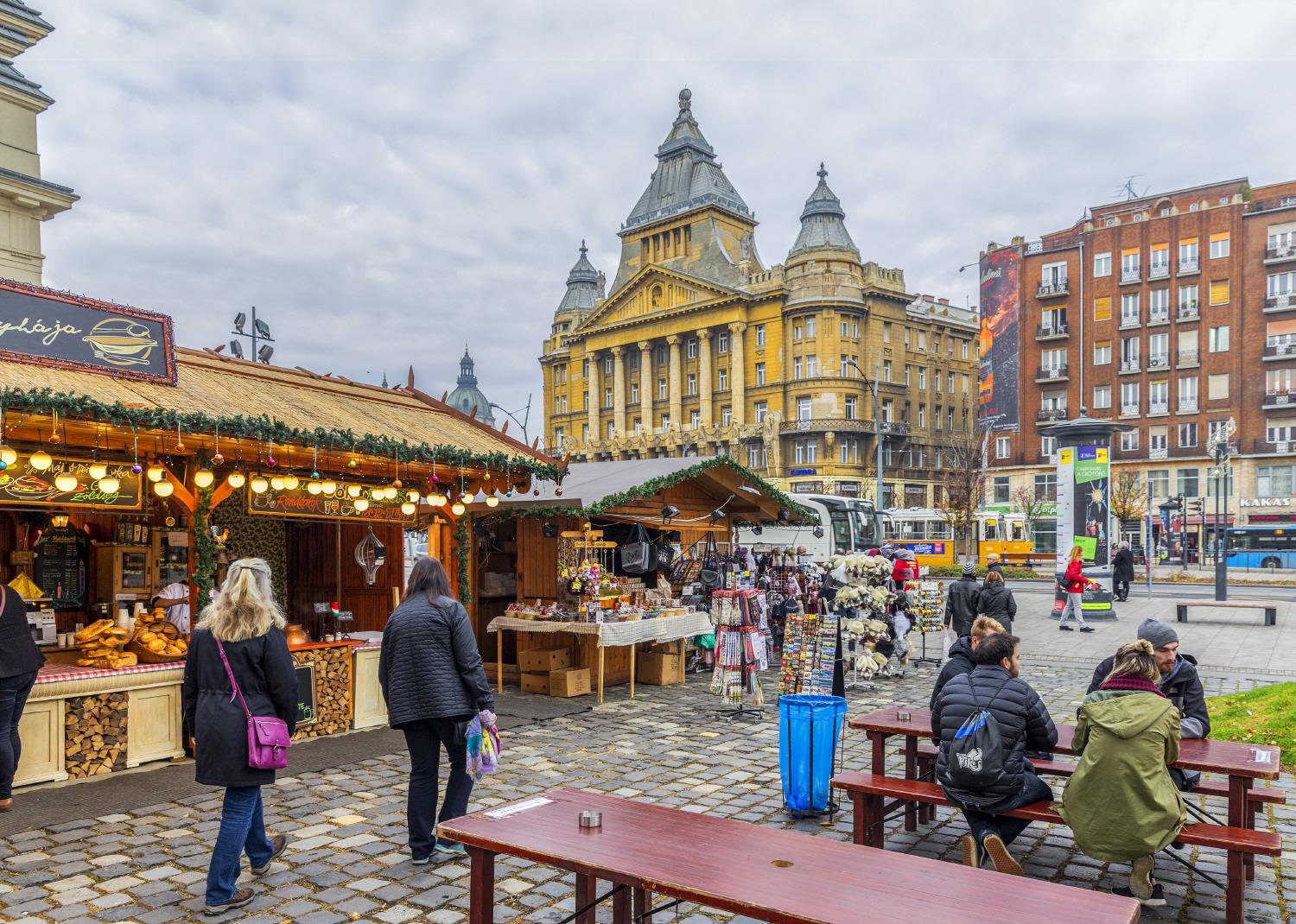 데악광장  Deak Ferenc square