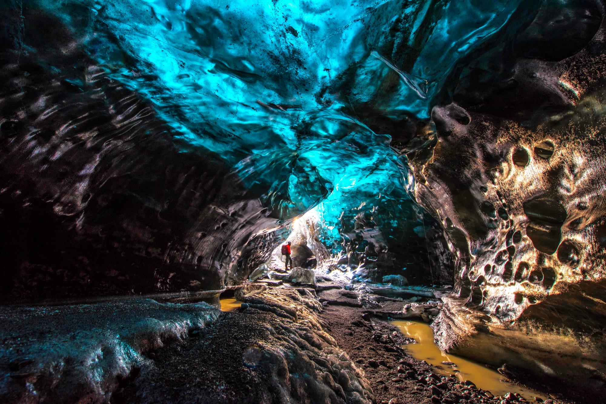 빙하동굴  Ice cave