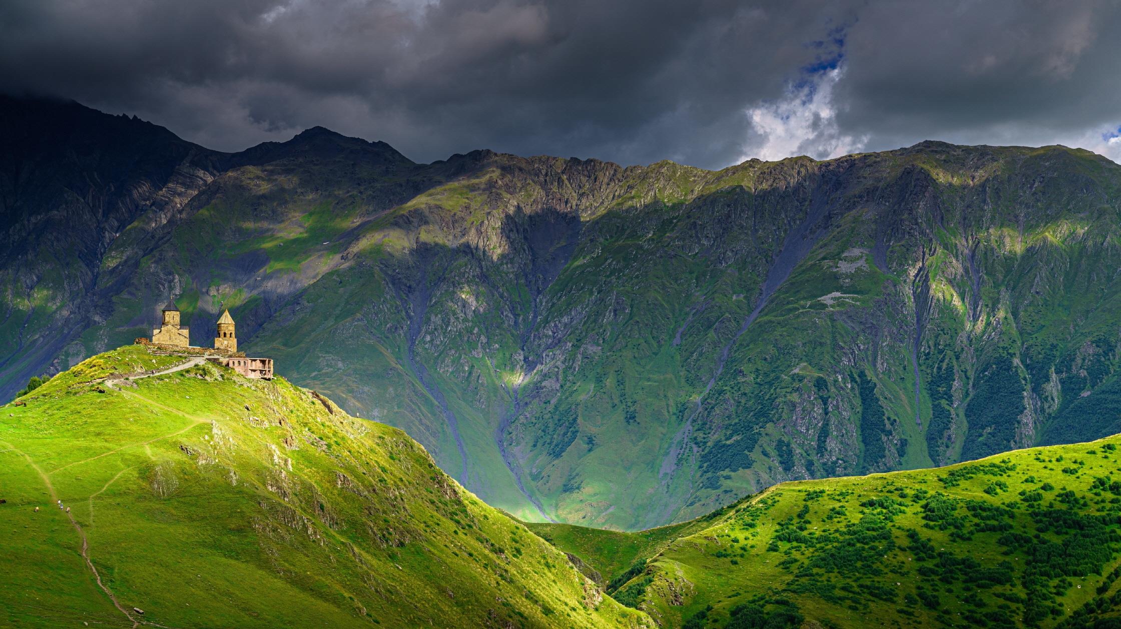 카즈베기 산  Mount Kazbek