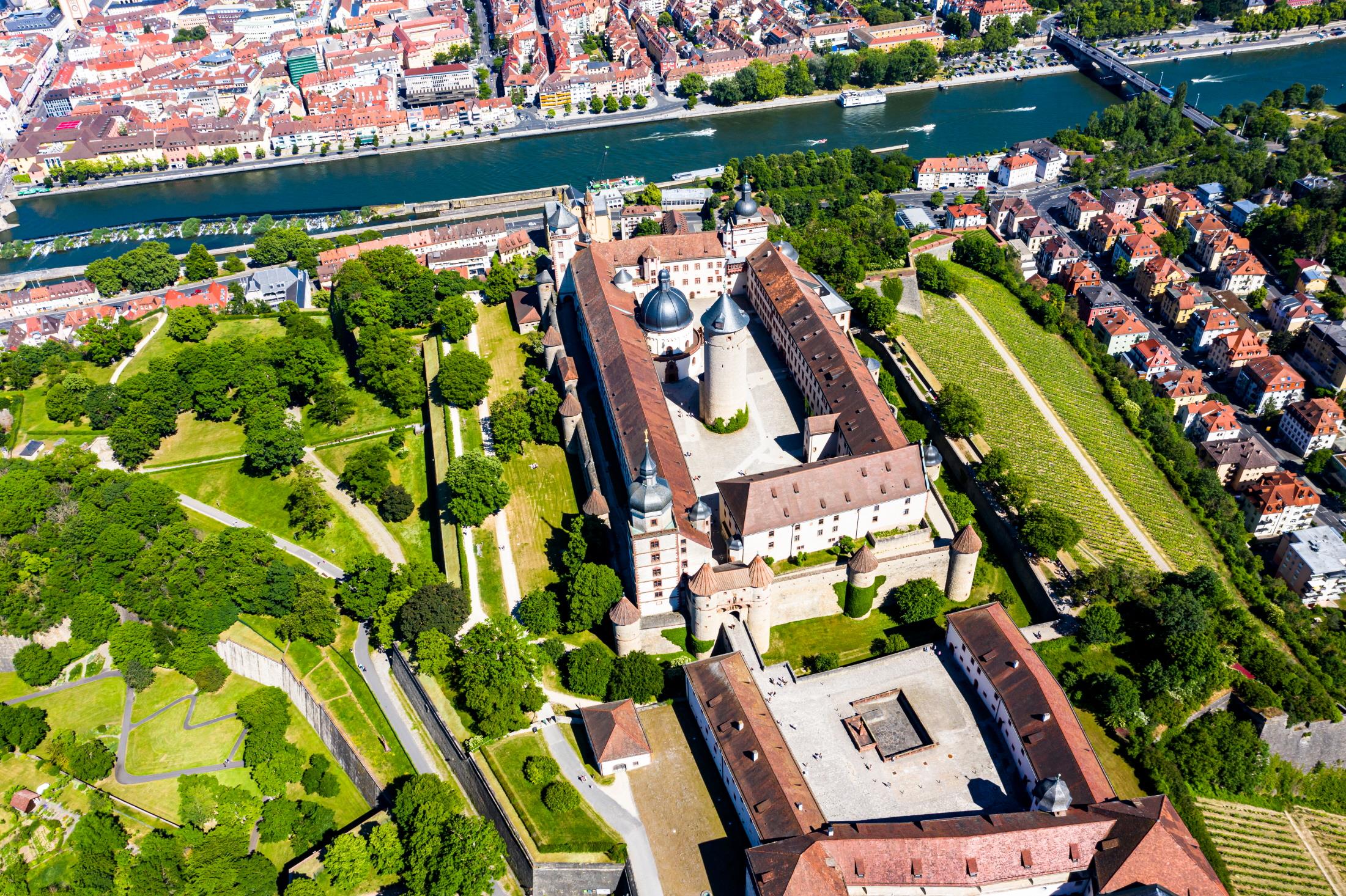 마리엔베르크 요새  Festung Marienberg
