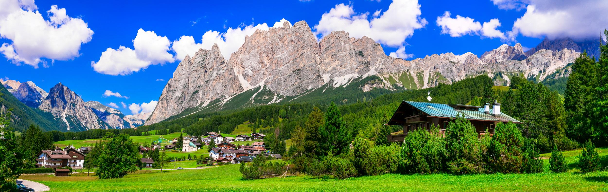 팔로리아 산장  Faloria and Monte Cristallo