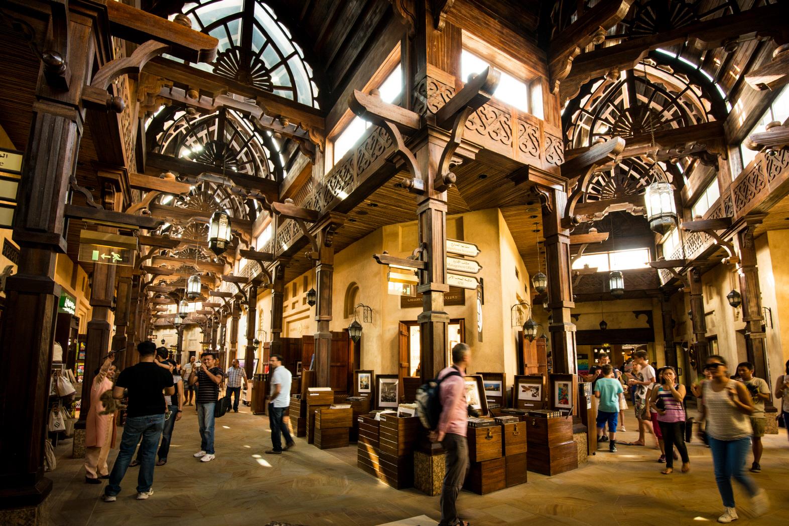 수크 마디낫  Souk Madinat Jumeirah